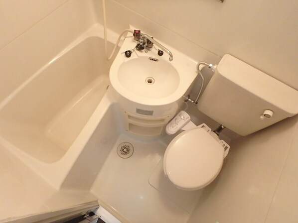 クレストコートの物件内観写真